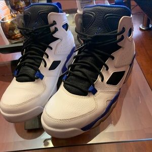 Jordan size 8.5 or 9